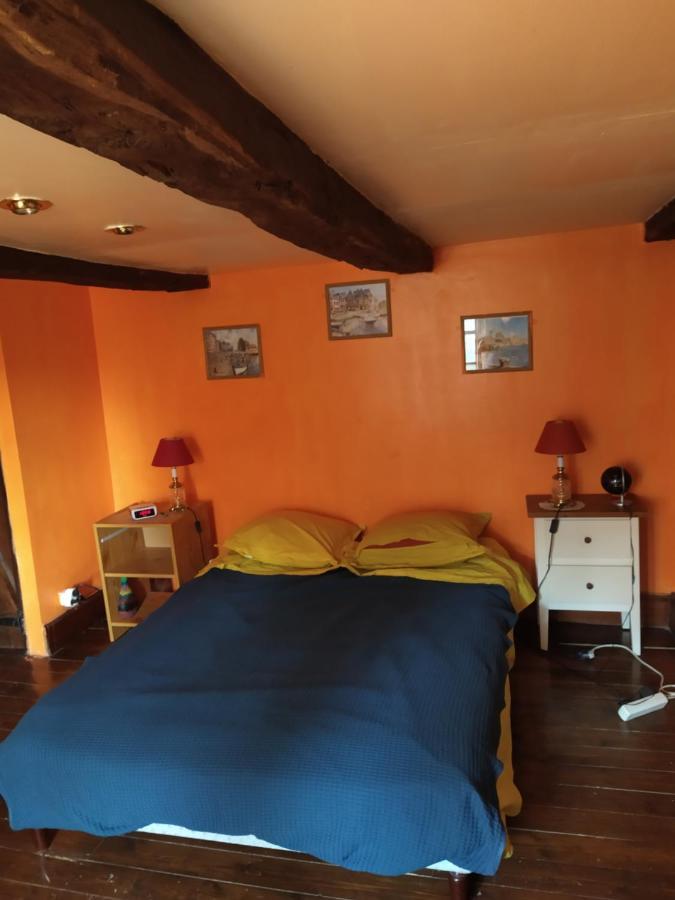 Maison En Granit Bleue Lanhelin Esterno foto